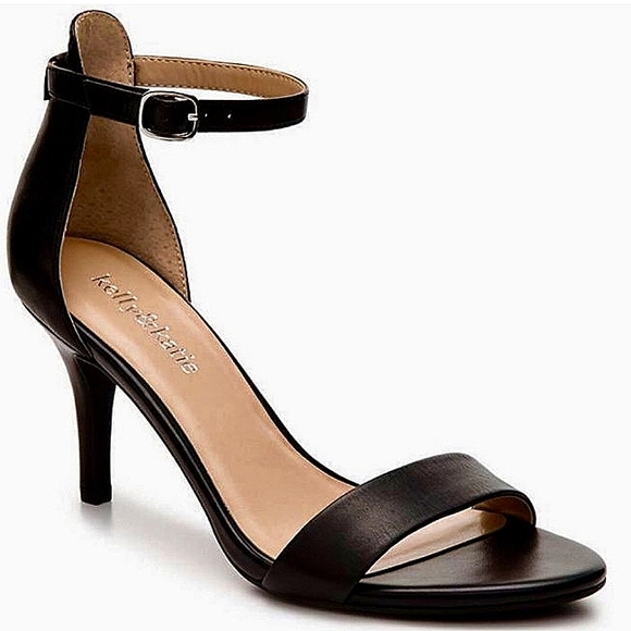 Like new Condition Pair of Kelly&Katie Nadia Genuine Leather Ankle Strap Sandals - Picture 9 of 9